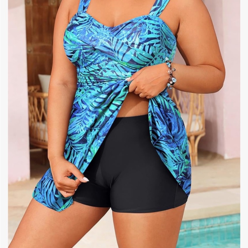 NWT 22W Aqua Eve Tankini. A perfect blue/green, supportive, & slimming tankini! - Picture 2 of 9